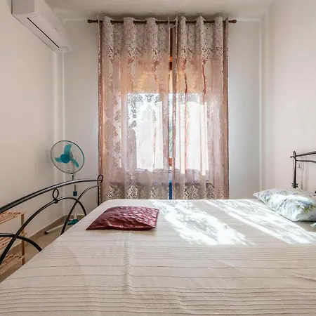 Casa A 50 Passi Dalla