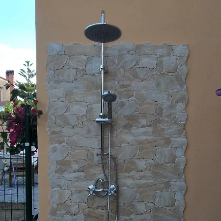 Ferienhaus Casa A 50 Passi Dalla Capoterra